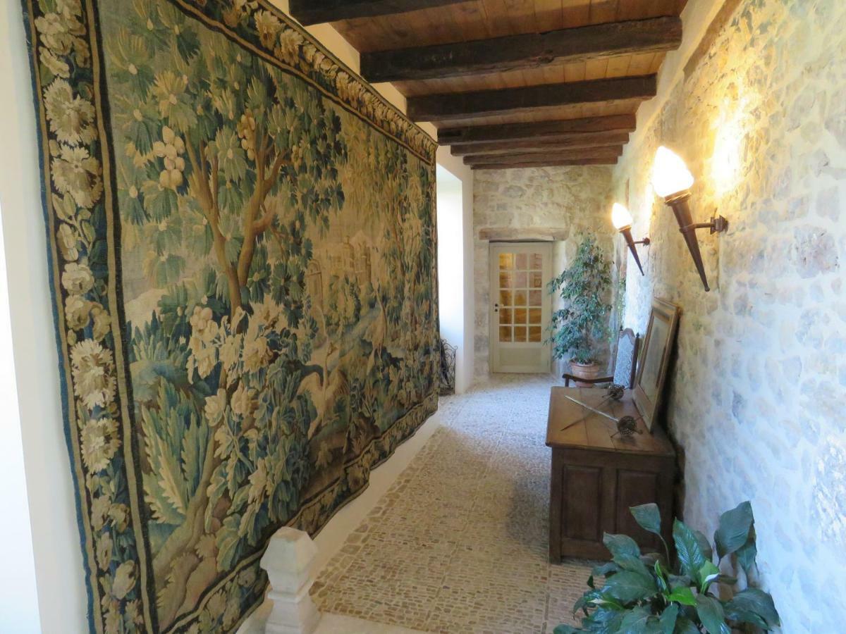 Chateau De Gaubert Bed and Breakfast Terrasson Buitenkant foto