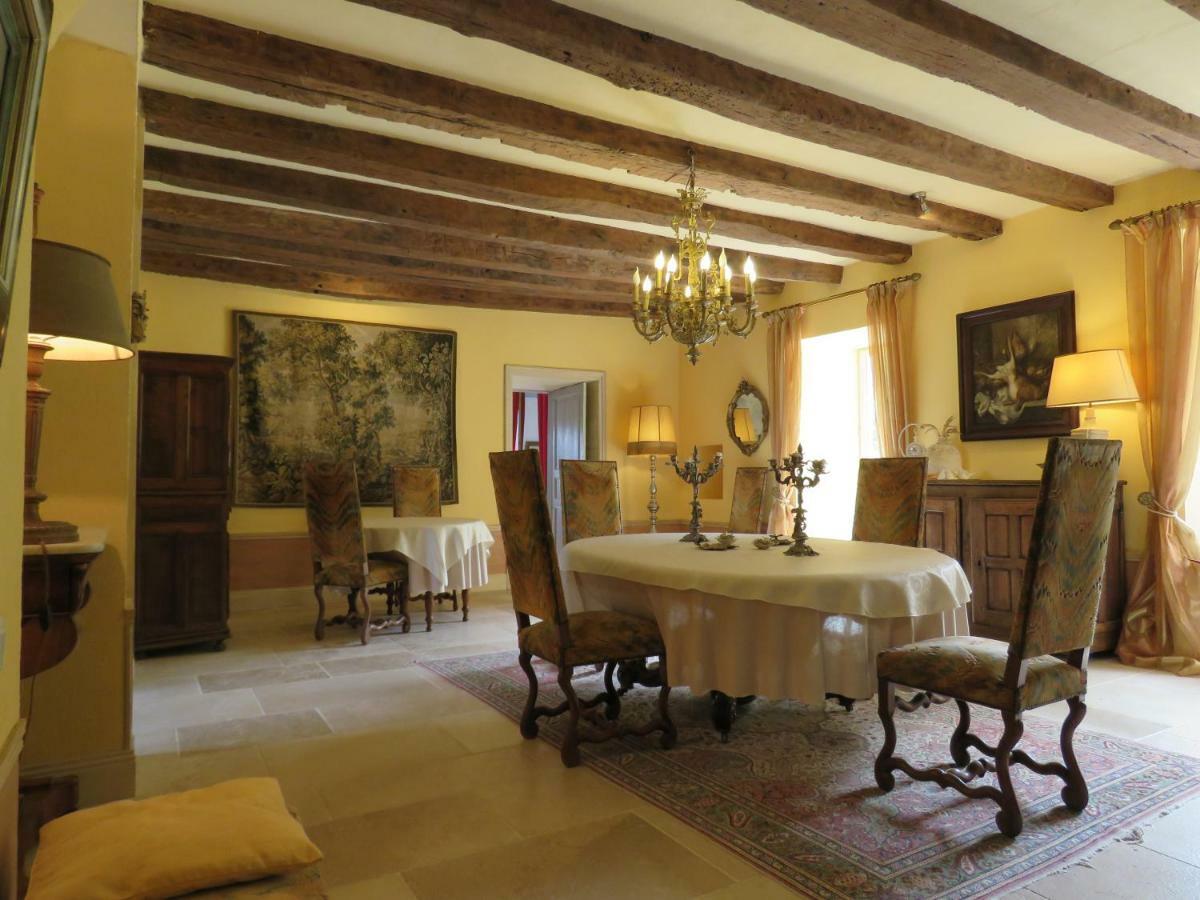 Chateau De Gaubert Bed and Breakfast Terrasson Buitenkant foto